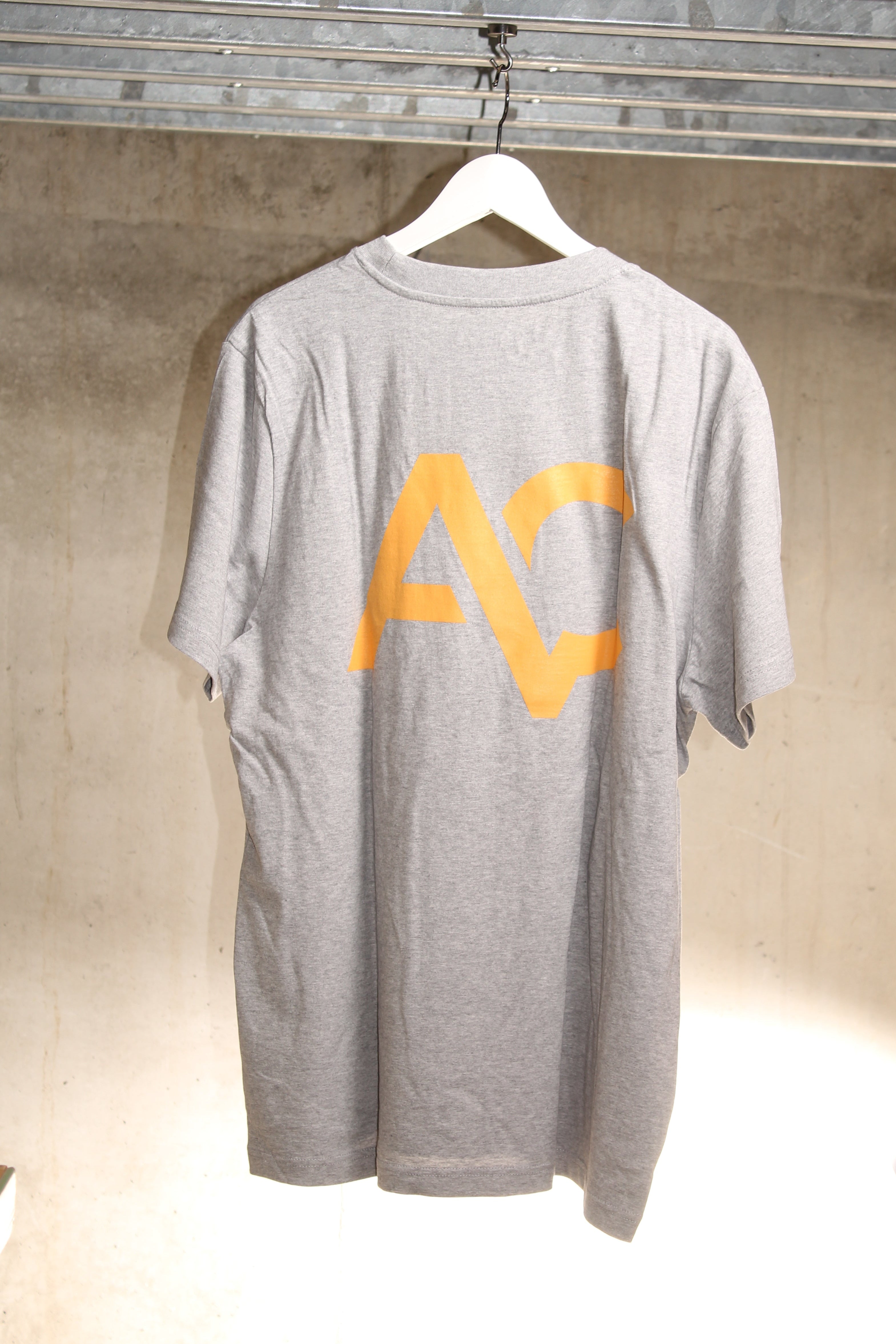Signature T-shirt | GREY